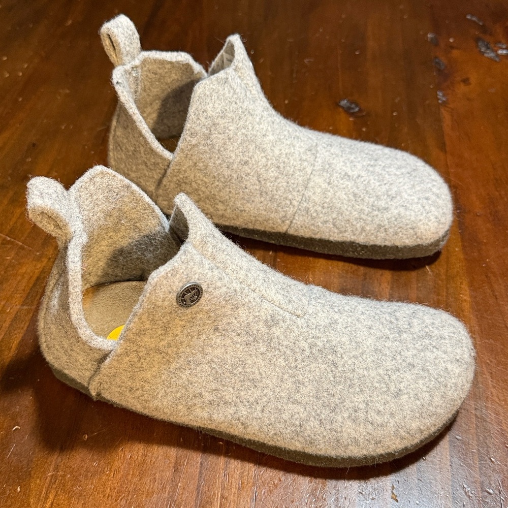 BIRKENSTOCK ANDERMATT SHEARLING ANTHRACITE LIGHT GREY🦋 - Picture 5 of 11